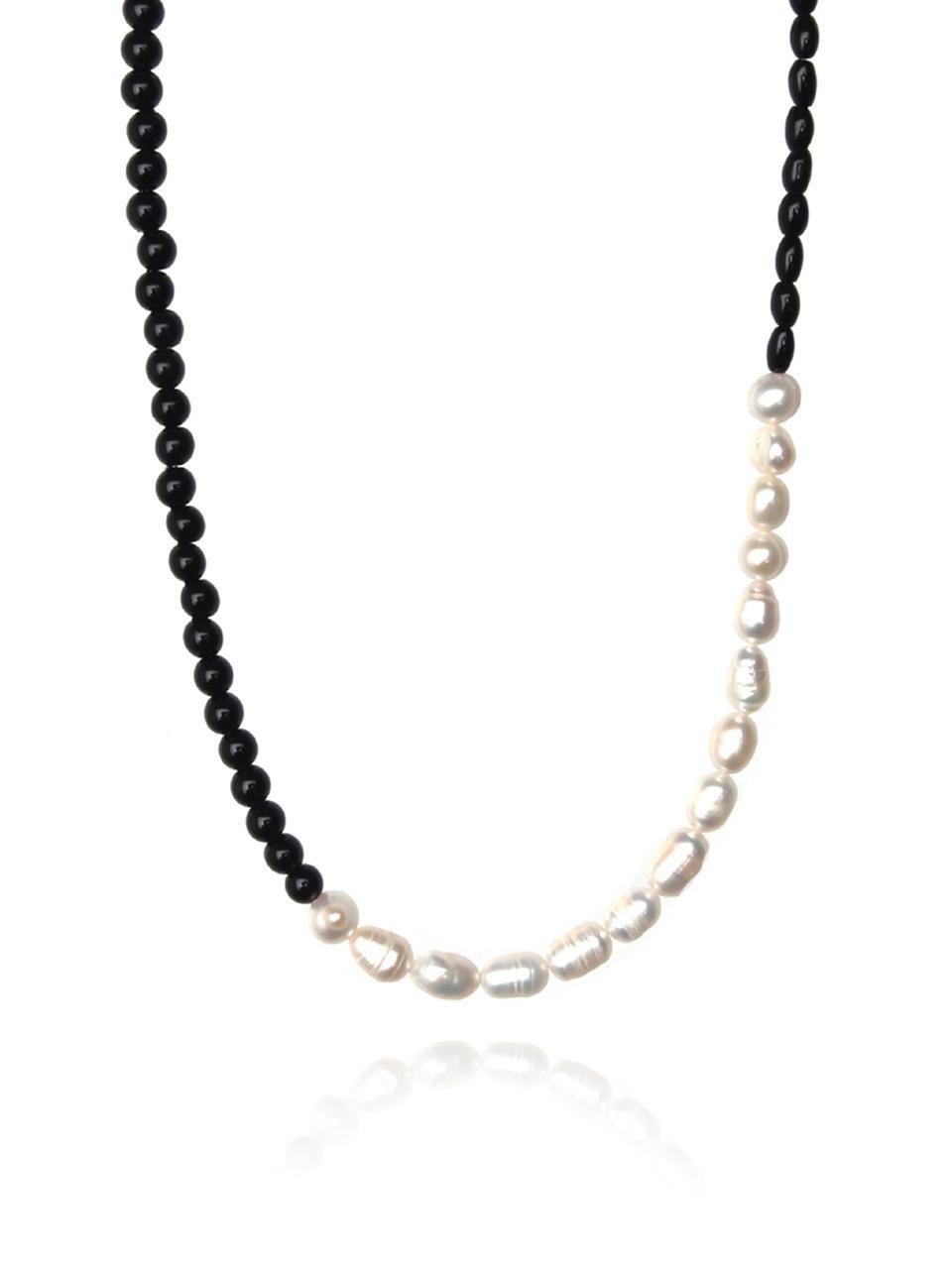 BA050 [Surgical steel] Black and white pearl necklace