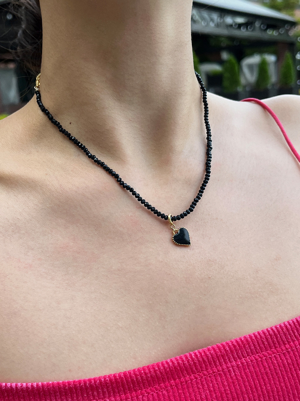 DV015 Black Heaert Beads Necklace