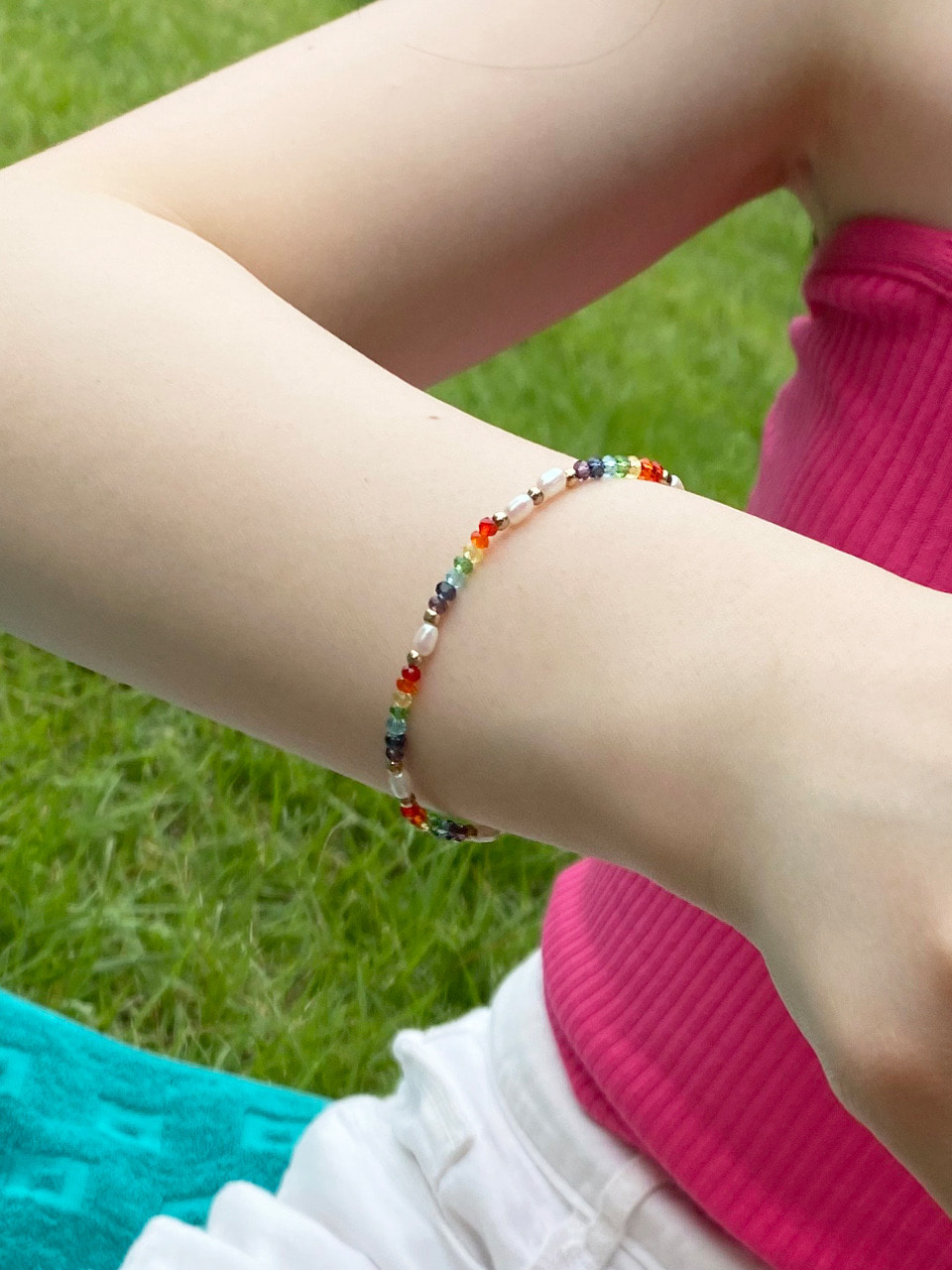 DV013 Rainbow Beaded Pearl Layered Bracelet