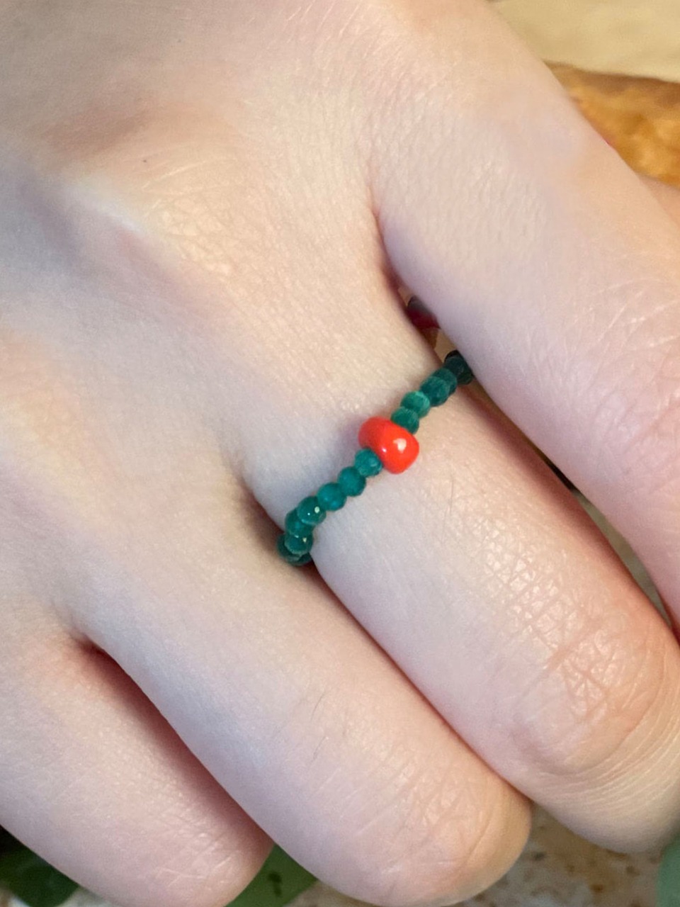 DSH83 Green Cutting Beads Ring