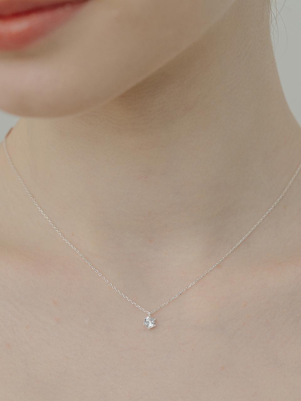 [Silver925] WE012 Simple crystal cubic necklace